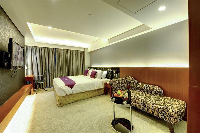 The Bauhinia Hotel - Central Hong Kong Exterior foto